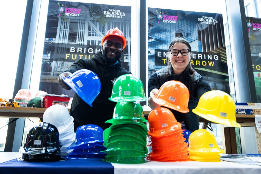 2025-03-01 Brookes Science Bazaar (041 of 085) 7537