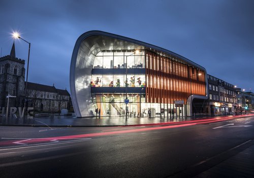 Image of the exterior of The Curve, the cinema in Slough