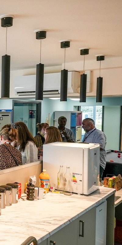 93CB19_Opening_M102_medium