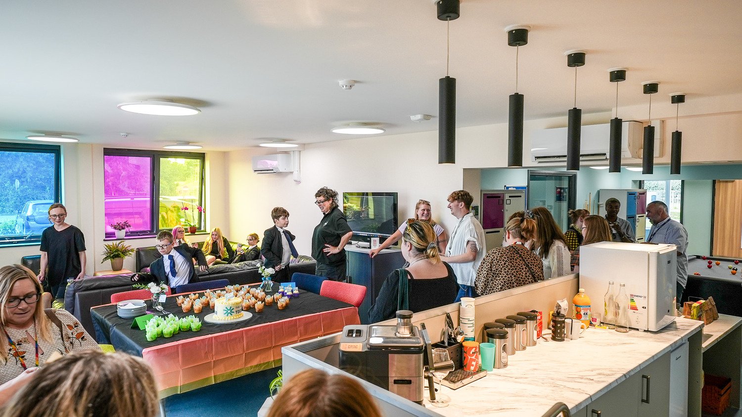 93CB19_Opening_M102_medium