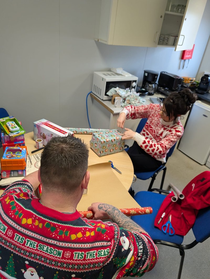 9bab8e41-c560-4111-a448-26dc39d470d9