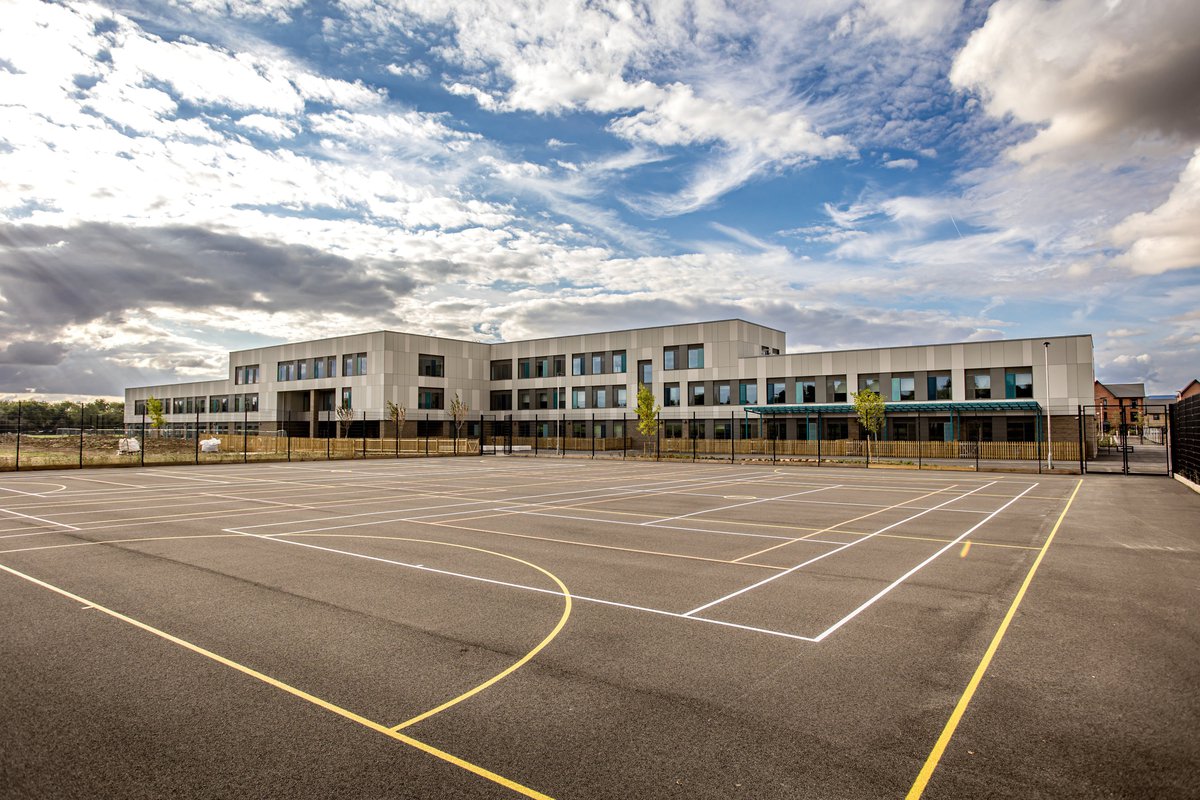 Sindall builds Milton Keynes' first fossilfree school