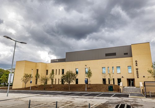 morgansindalloakwardsmkhospitalhertfordshirecommercialphotographerrafeabrookphotography-2259