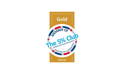 The logo for the 5 per cent Club; members aspire to achieve five per cent of their workforce in earn and learn positions (including apprentices, sponsored students and graduates) within five years of joining.